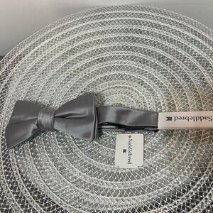 Saddlebred Men’s Bow Tie in Grey NWT